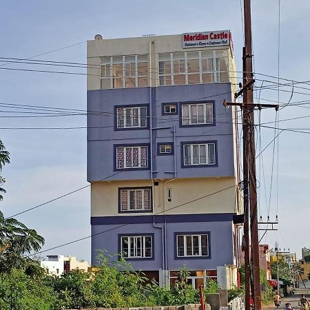 Meridian Castle Pondicherry Exterior photo